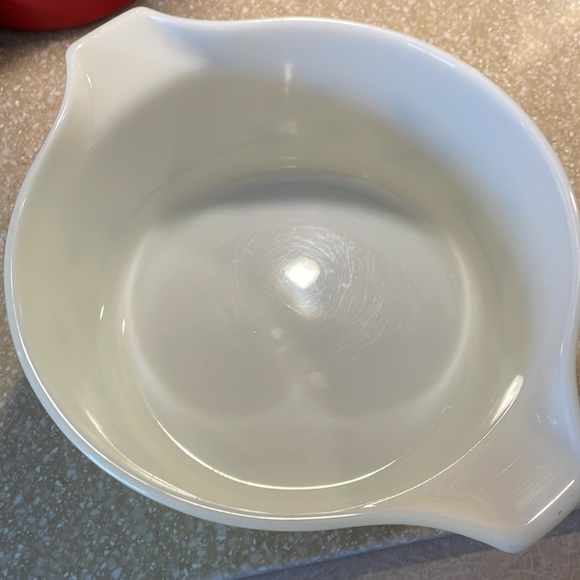 Vintage pyrex yellow daisy 2.5L,  1-1/2qt olive casserole dish. Great condition. - Picture 4 of 12